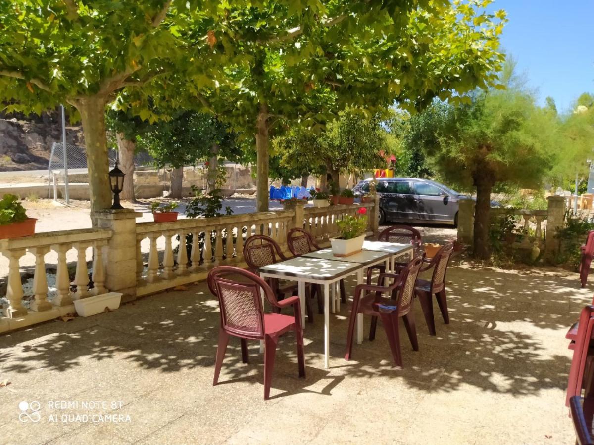 Apartamentos Rurales La Posada De Donato Nuévalos Exterior foto
