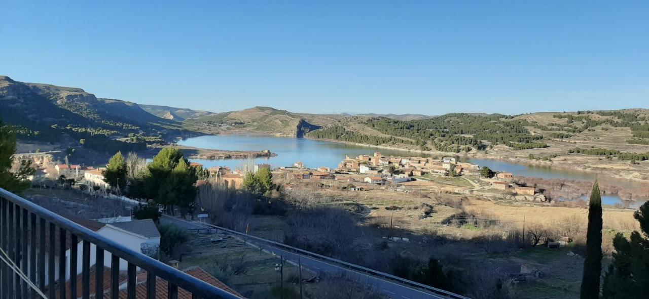 Apartamentos Rurales La Posada De Donato Nuévalos Exterior foto